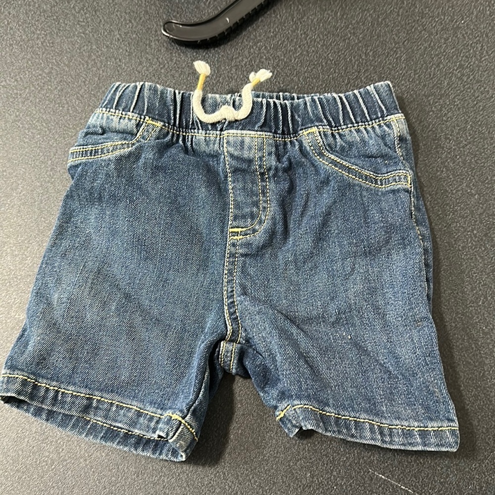 Jumping beans shorts
